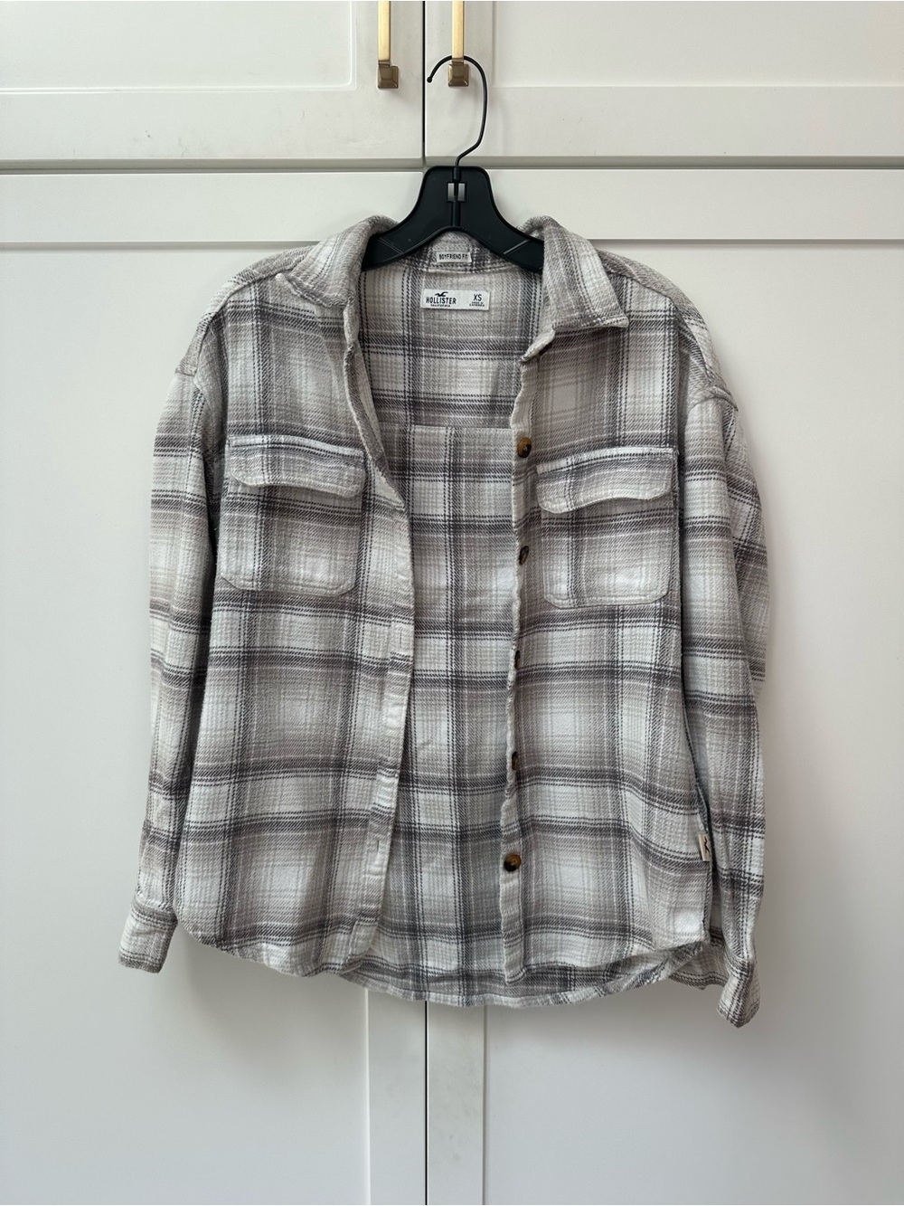 high quality hollister plaid fleece shacket 🤍